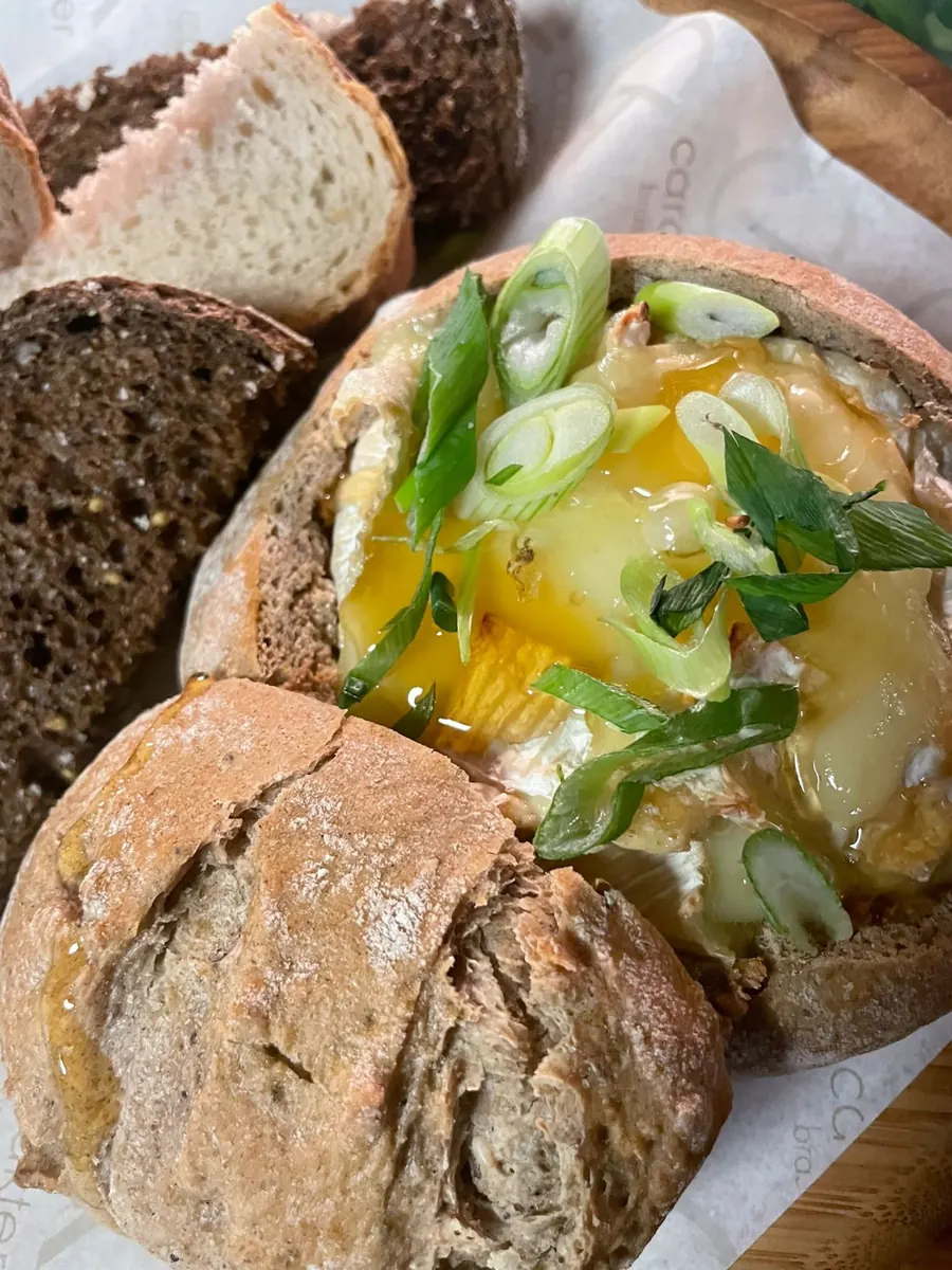 Brood met kaasfondue